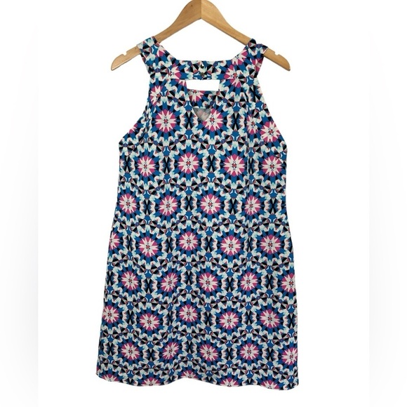 Crown & Ivy Bali Adventure Geometric Mandala Print Sleeveless Shift Dress - Picture 3 of 10